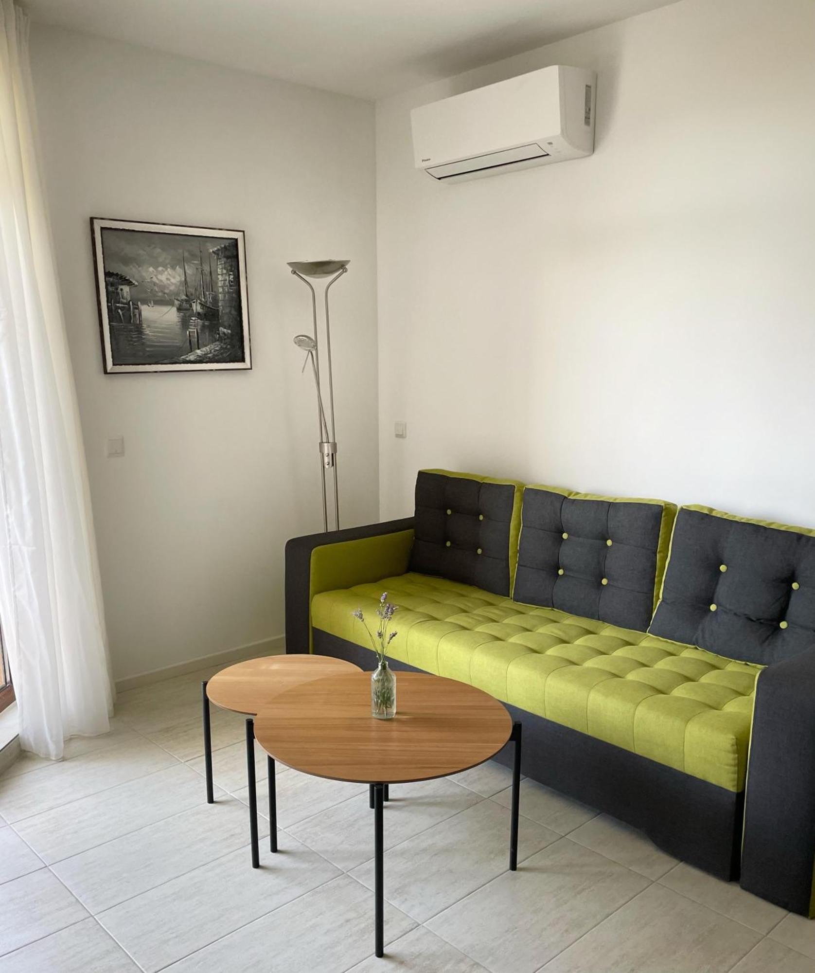 One Bedroom Apartment In G Life 소조폴 외부 사진